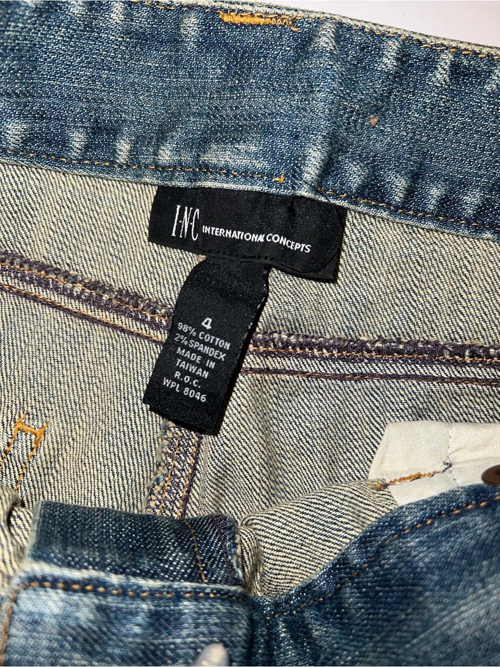 Vintage Y2K Rhinestone Skull Bootcut Jeans - Picture 4 of 10